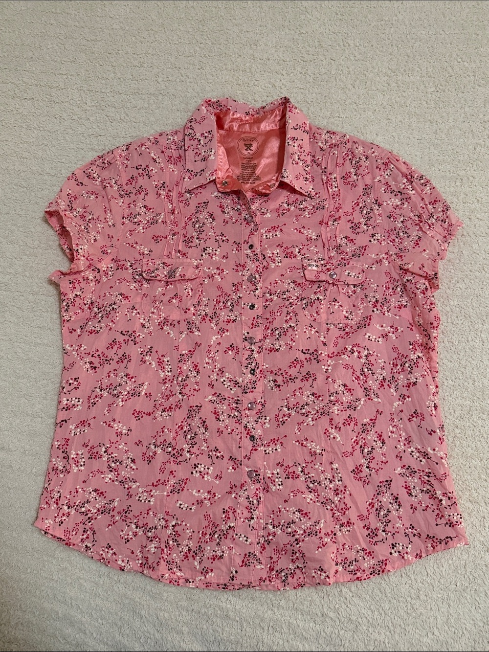 Women's 20X Pink Floral Short-Sleeve Button-Down Shirt